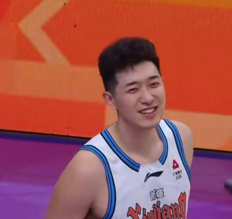 九游官网-包含CBA季后赛窗口期再迎强敌，山东男篮迎来里程碑，主帅态度：信心回归，年轻球员得到机会的词条